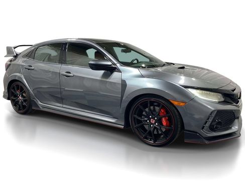 Used 2017 Honda Civic Type R image 5