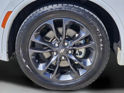 Used 2021 Dodge Durango GT RWD image 32