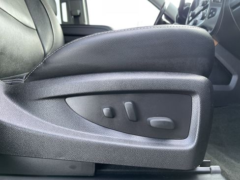 Used 2017 Chevrolet Silverado 1500 LTZ w/ Sport Package image 38