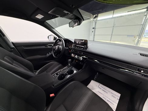 Used 2024 Honda Civic Sport image 22