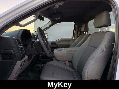 Used 2016 Ford F150 XL w/ Equipment Group 101A Mid image 14