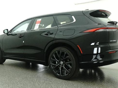 New 2026 Toyota Crown Signia image 42