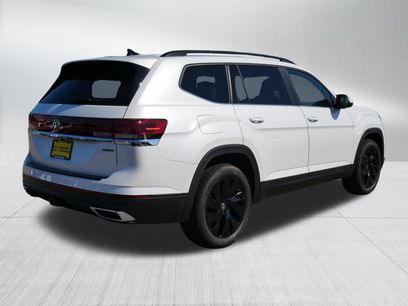 New 2026 Volkswagen Atlas SE