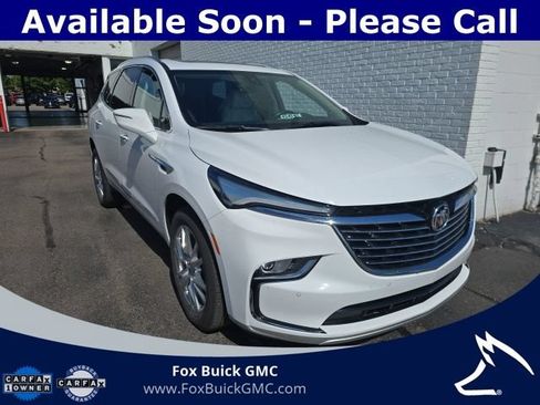 Used 2023 Buick Enclave Premium w/ Experience Buick Package AWD/4WD image 3