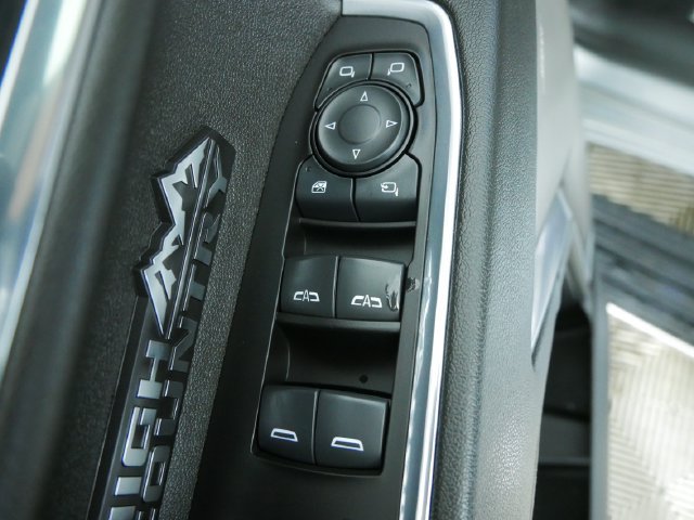 Used 2024 Chevrolet Silverado 1500 High Country AWD/4WD image 23