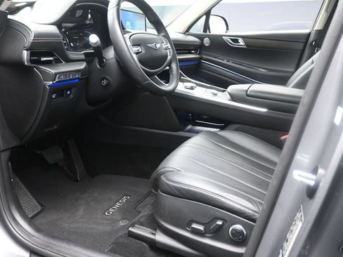 Used 2024 Genesis GV80 3.5T AWD/4WD image 17