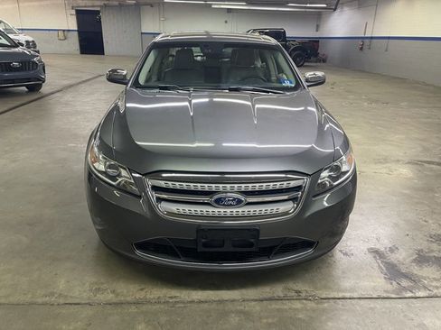 Used 2011 Ford Taurus Limited w/ 302A Rapid Spec Order Code AWD/4WD image 2