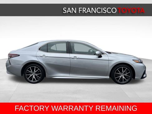 Used 2023 Toyota Camry SE FWD image 6
