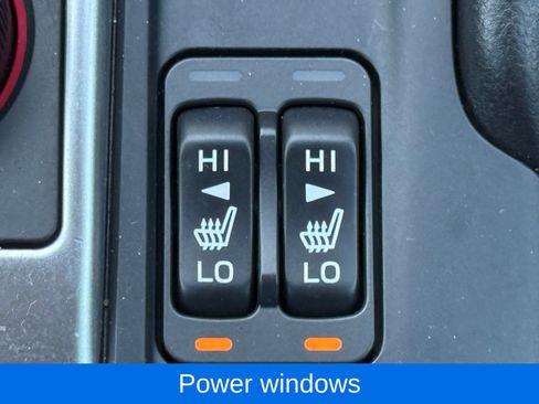 Used 2022 Subaru Forester Premium w/ Popular Package #3 image 27