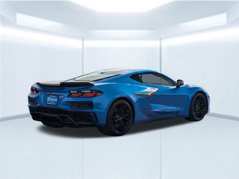 Used 2024 Chevrolet Corvette Z06 image 6