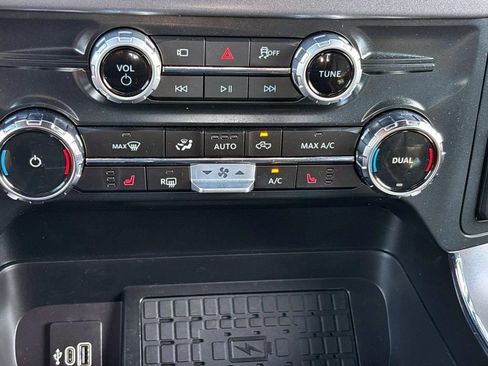 Used 2025 Ford F150 XLT w/ Equipment Group 303A High AWD/4WD image 25