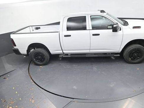 New 2026 RAM 2500 Tradesman AWD/4WD image 19