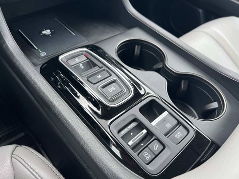 Used 2024 Honda Pilot EX-L image 17