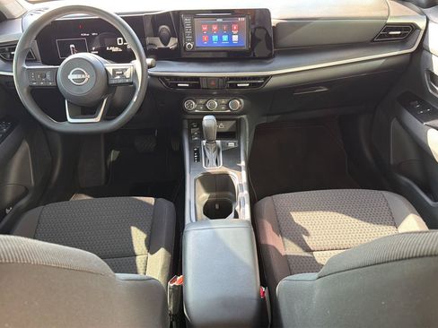 Used 2025 Nissan Kicks S FWD image 39