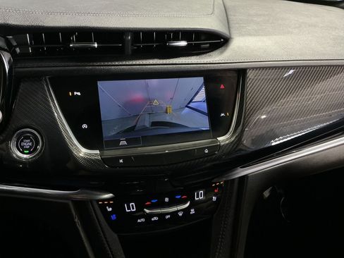 Used 2024 Cadillac XT6 Sport w/ LPO, Floor Liner Package AWD/4WD image 20