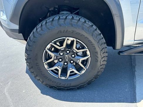 Certified 2023 Chevrolet Colorado ZR2 w/ ZR2 Convenience Package III AWD/4WD image 10