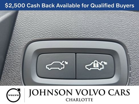 New 2026 Volvo XC60 T8 Ultra w/ Protection Package Premier image 13