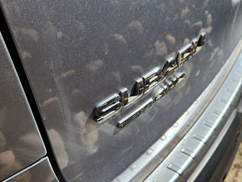 Used 2022 Subaru Ascent Limited w/ Technology Package image 15