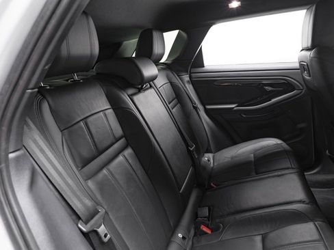 Used 2020 Land Rover Range Rover Evoque SE image 46