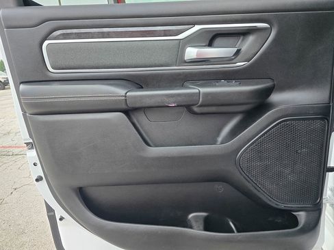 Used 2022 RAM 1500 Big Horn AWD/4WD image 11