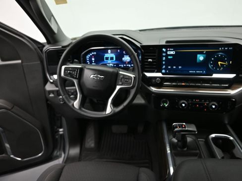 Used 2023 Chevrolet Silverado 1500 RST image 18