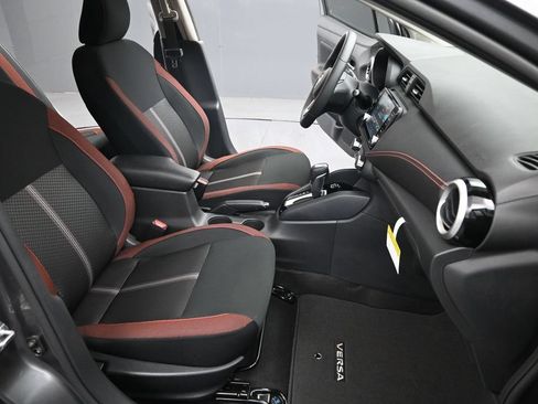 Certified 2025 Nissan Versa SR w/ Trunk Package FWD image 27