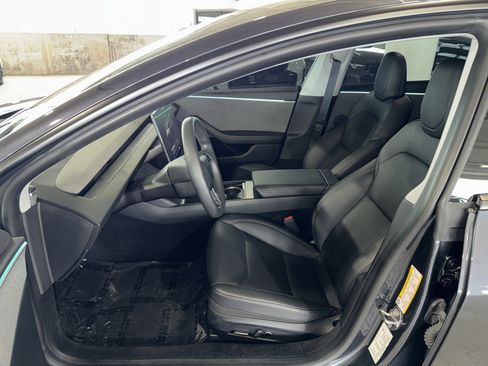 Used 2024 Tesla Model 3 Standard Range RWD image 19