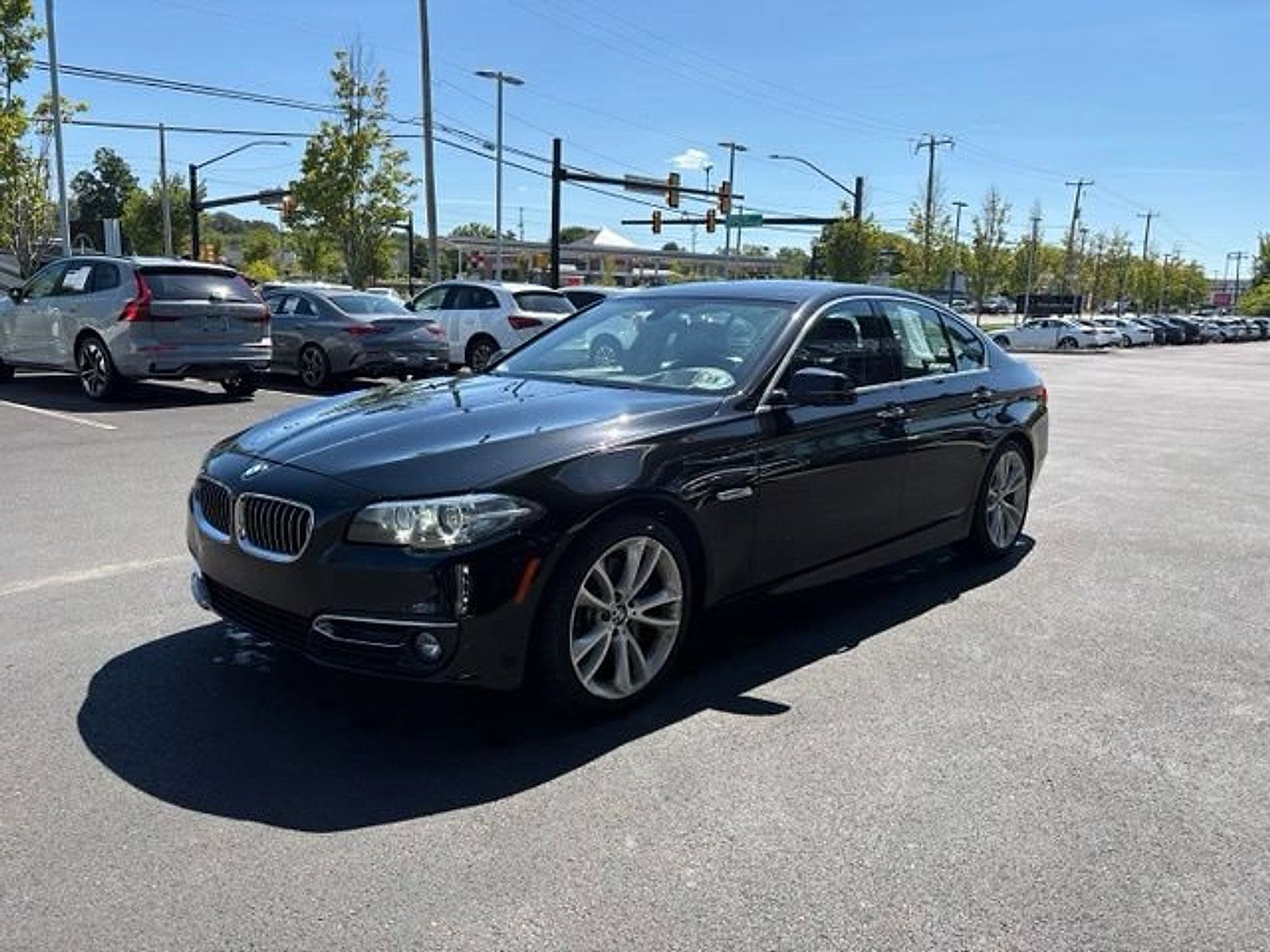 Used 2016 BMW 535i xDrive Sedan AWD/4WD image 3