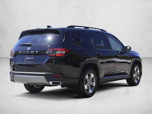 New 2026 Honda Pilot EX-L image 5