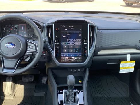 Used 2025 Subaru Forester Limited image 16