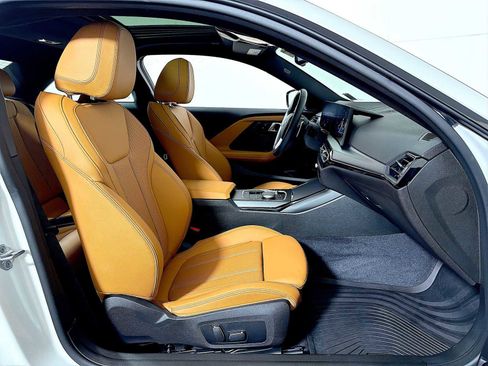 Certified 2024 BMW 230i xDrive Coupe w/ Convenience Package image 25