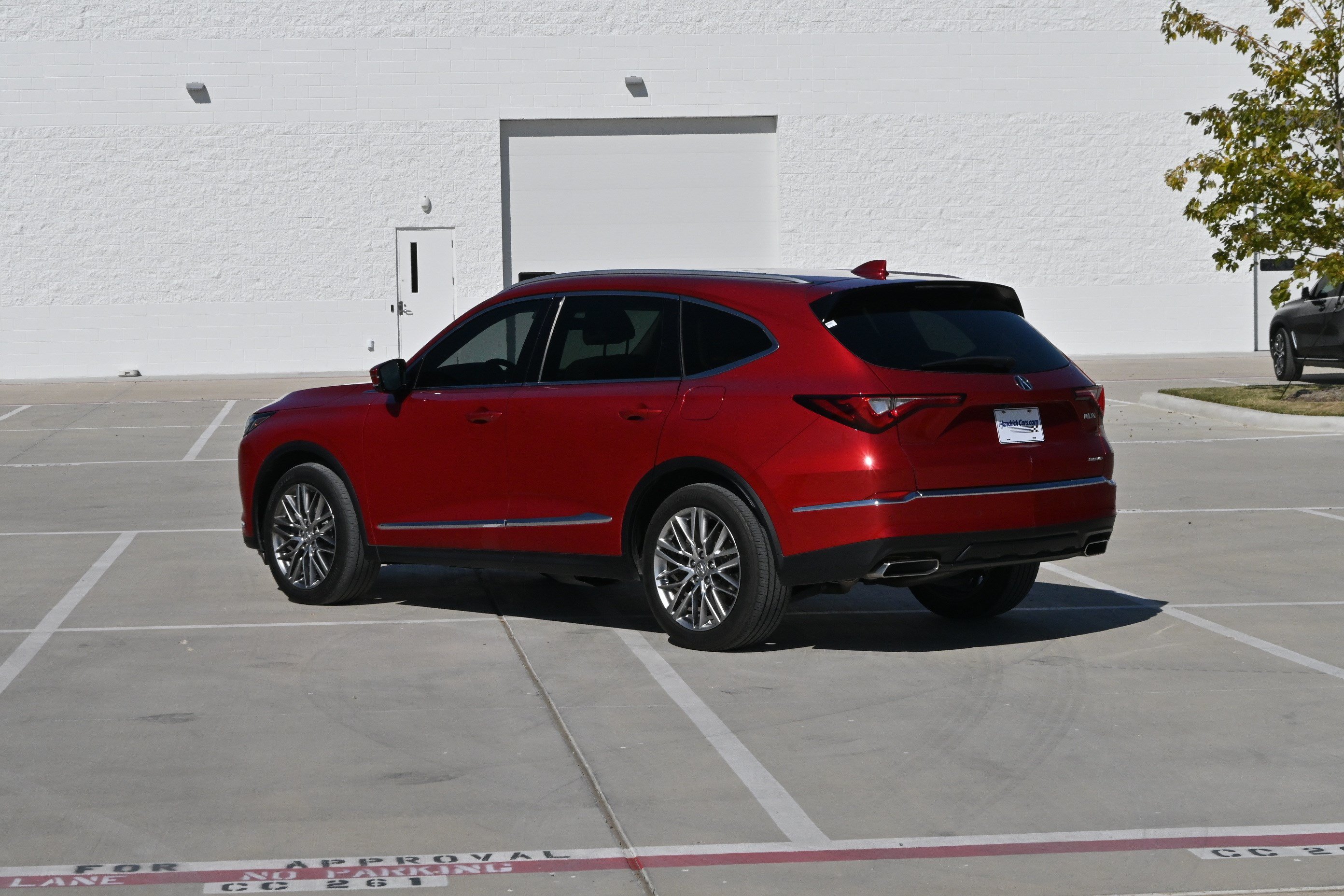 Used 2022 Acura MDX w/ Advance Package AWD/4WD image 9