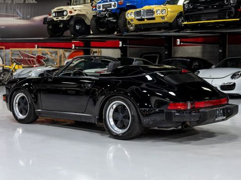 Used 1989 Porsche 911 Carrera image 6