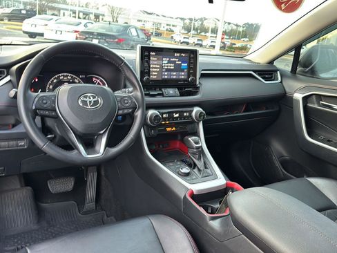 Certified 2020 Toyota RAV4 TRD Off-Road image 16