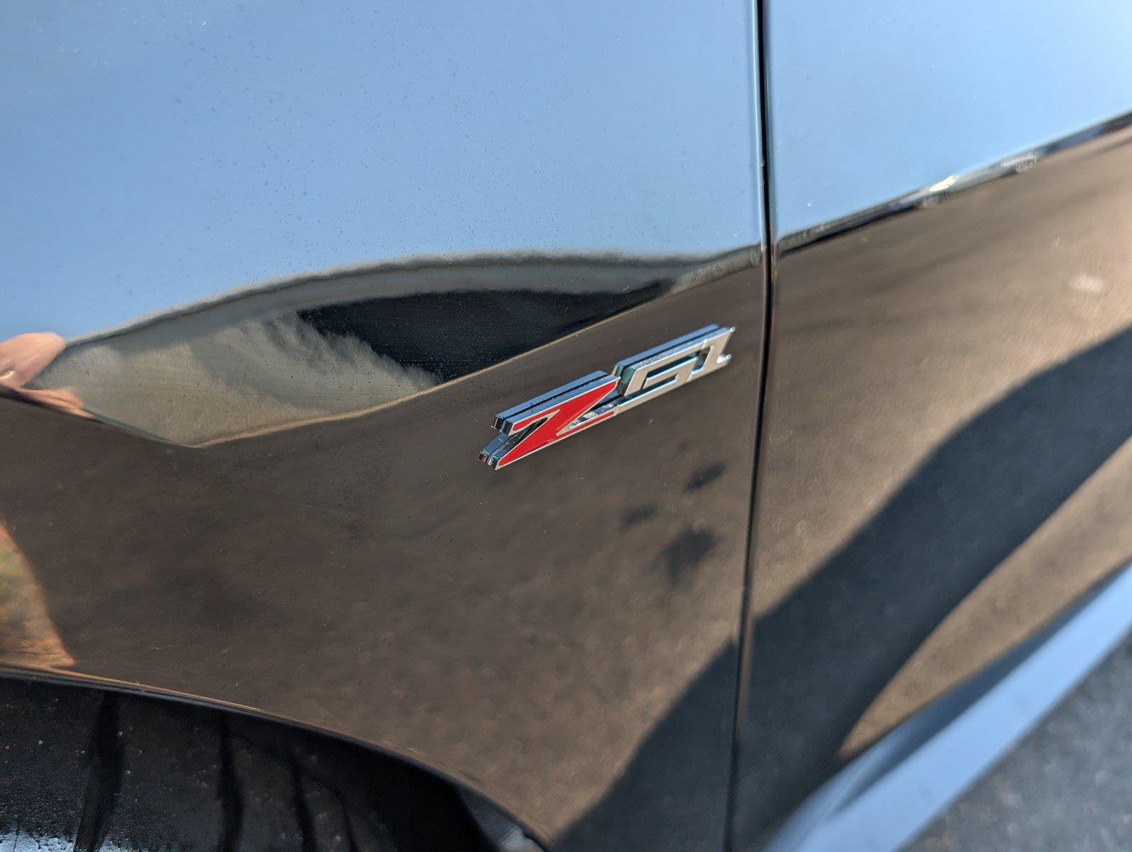 Used 2020 Chevrolet Corvette Stingray Premium Cpe w/ 3LT Preferred Equipment Group RWD image 13