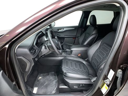 New 2023 Ford Escape SE w/ PHEV Premium Package FWD image 20