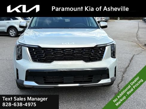 New 2026 Kia Sorento S w/ S Panoramic Sunroof Package FWD image 2