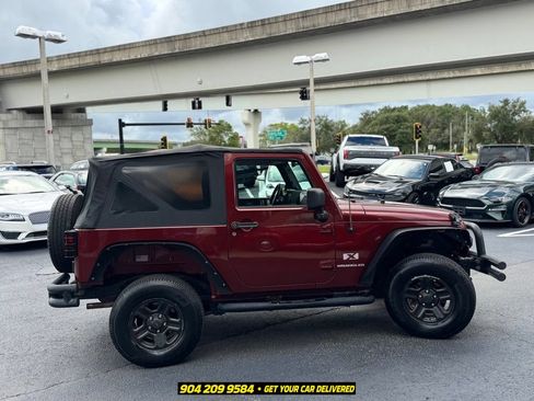 Used 2008 Jeep Wrangler X AWD/4WD image 9