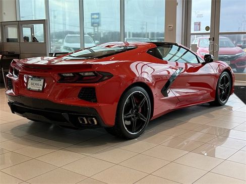 Certified 2022 Chevrolet Corvette Stingray Preferred Cpe w/ Z51 Performance Package image 4