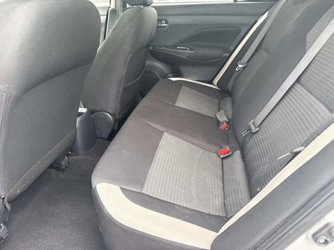 Used 2021 Nissan Versa SV image 13