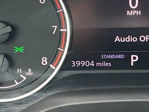 Used 2023 Nissan Rogue SV image 10