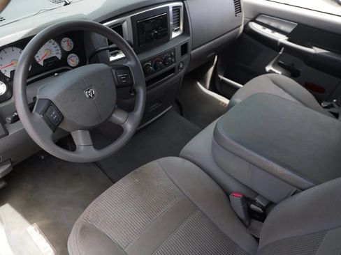 Used 2007 Dodge Ram 1500 Truck SLT RWD image 17