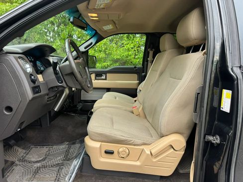 Used 2013 Ford F150 XLT w/ XLT Chrome Pkg image 10
