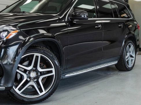 Used 2018 Mercedes-Benz GLS 550 4MATIC image 12