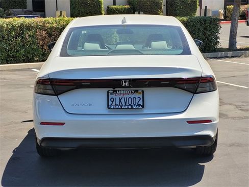 Used 2023 Honda Accord EX image 6