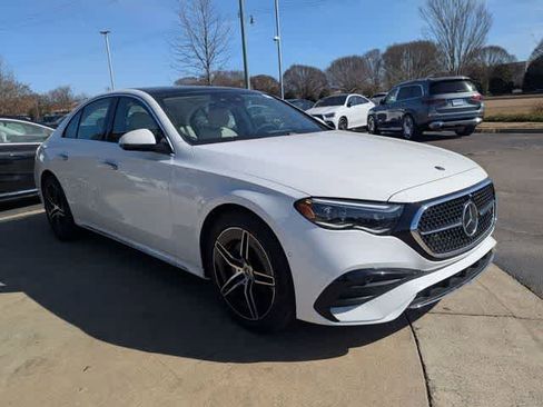 Used 2026 Mercedes-Benz E 350 Sedan image 3