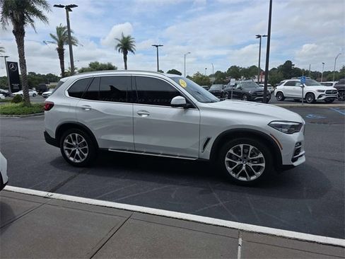 Used 2021 BMW X5 sDrive40i w/ Luxury Seating Package 2 image 5