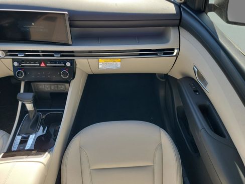 New 2026 Hyundai Tucson SEL image 13