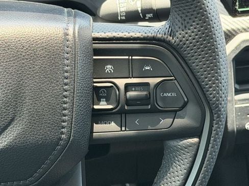 Certified 2025 Toyota Tacoma TRD Pro AWD/4WD image 15