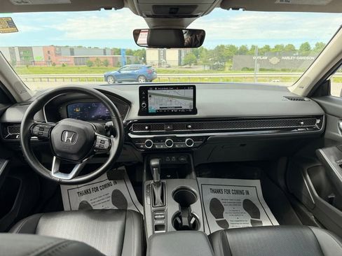 Used 2024 Honda Civic Touring image 28